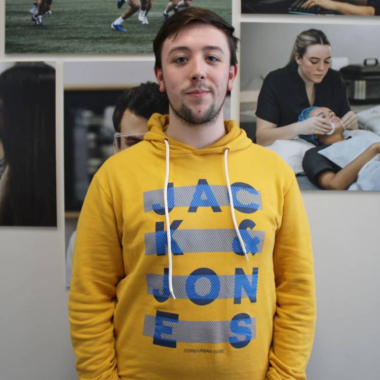 Jason Scott, Llywydd Undeb y Myfyrwyr Coleg Menai