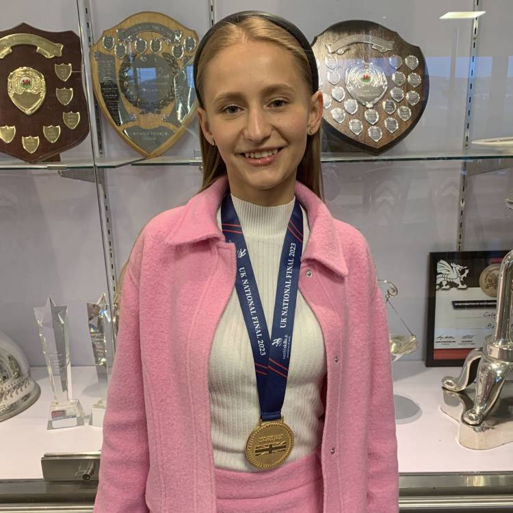 Yuliia Batrak with her gold medal from the WorldSkillsUK National Finals