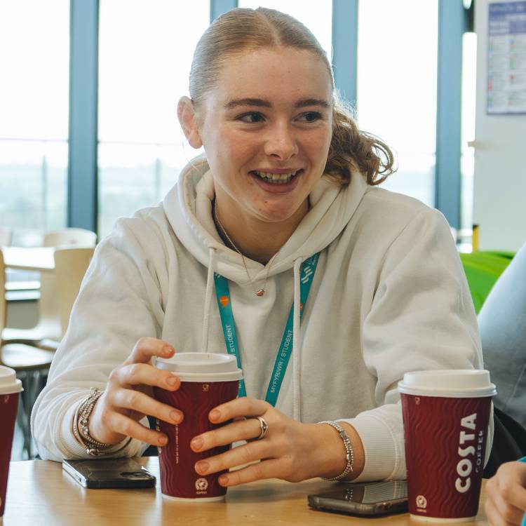 Begw Ffransis Roberts