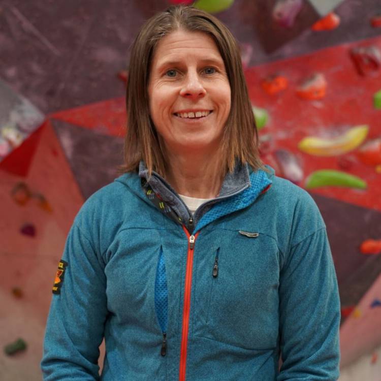 Alwen Williams, Darlithydd yng Ngholeg Meirion-Dwyfor